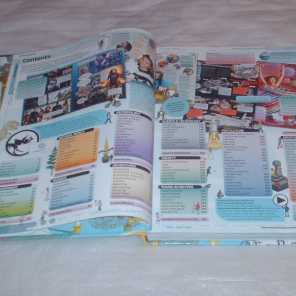 2022 Guinness Book of World Records hardback book - Picture 3 of 11